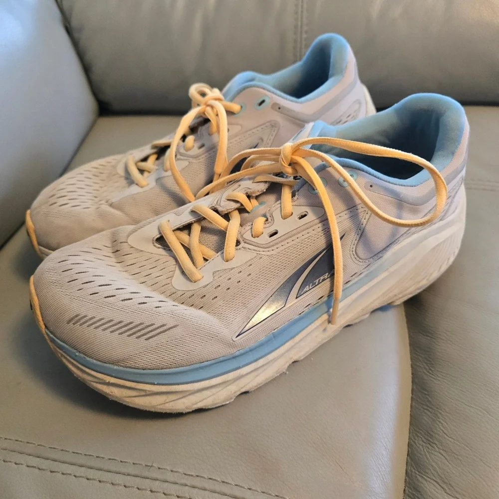 Altra Via Olympus Women's Size 9.5 Running‎ Shoes Gray Blue Sneakers ALOA82CR224